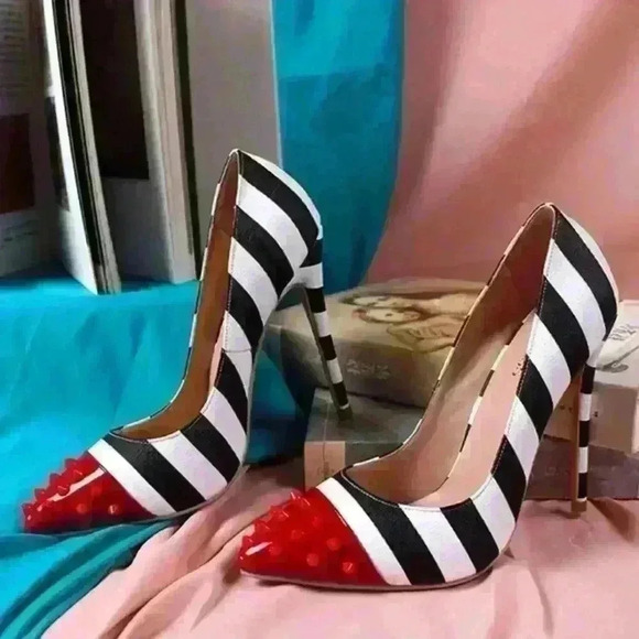 Wet kiss Brand new without box Wet kiss red and black size 9.5 eu 40 - Picture 2 of 2